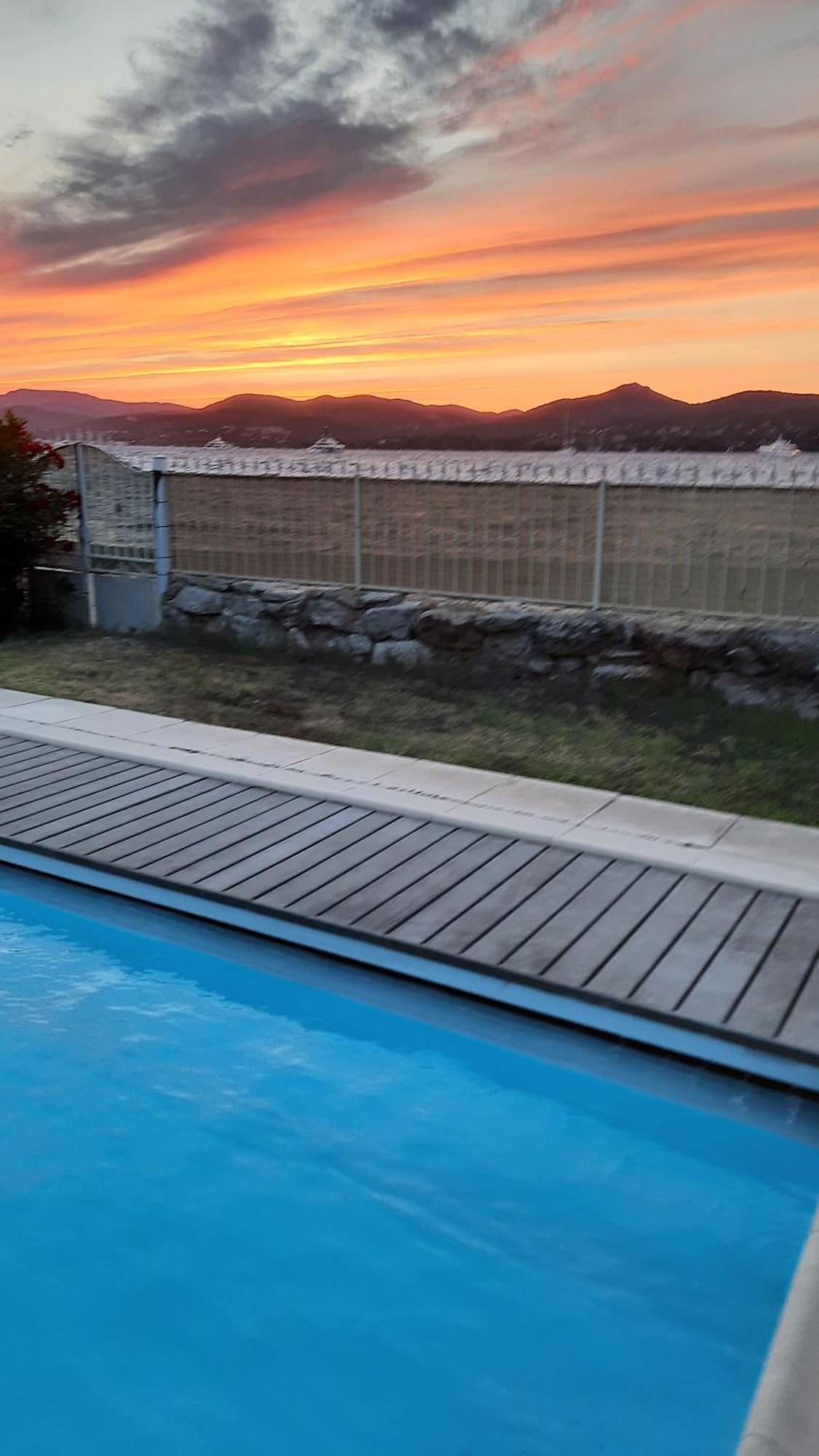 Villa Playa Del Sol -B4 サントロペ エクステリア 写真